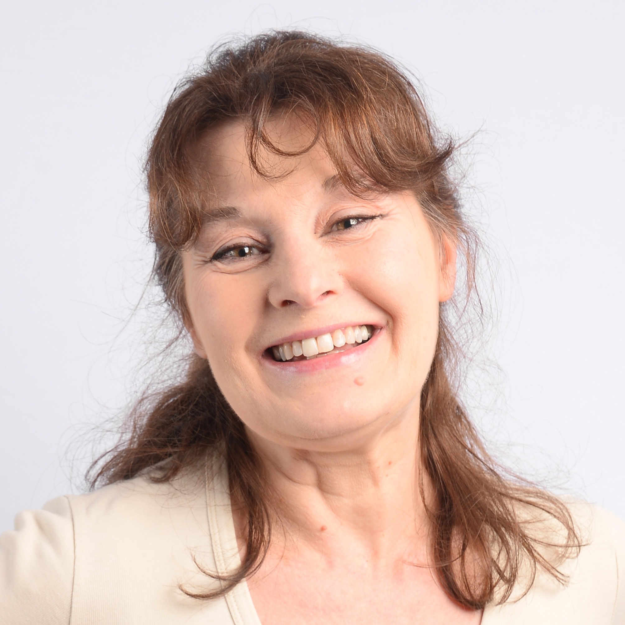 Portrait de Elletra Shield, colistière En avant Rosny municipales 2026 à Rosny-sous-Bois